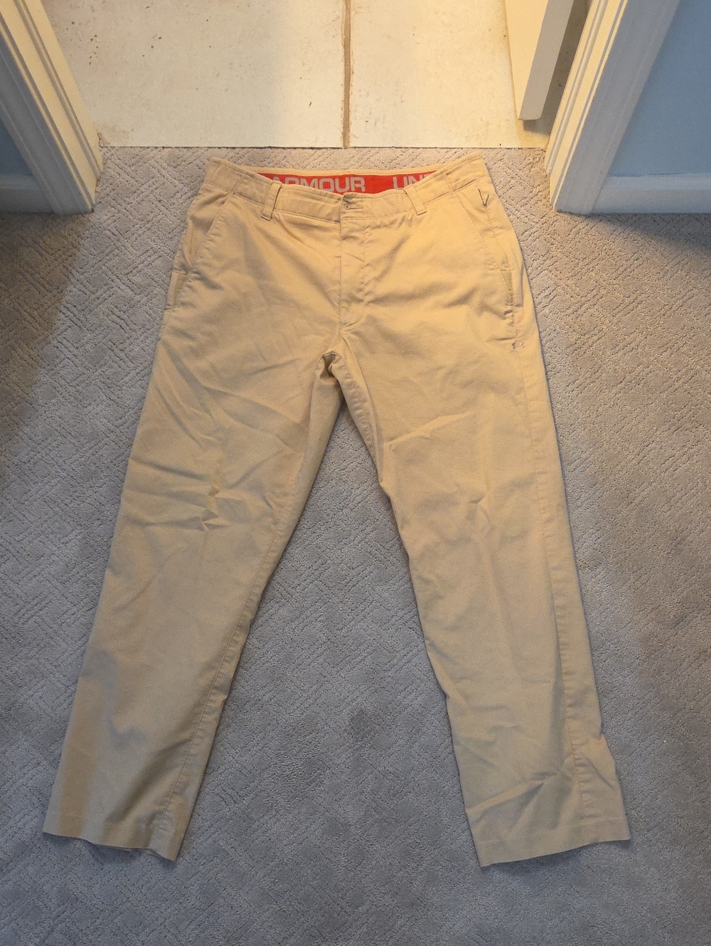 Under Armour Men's Tan Performance Chino Pants
